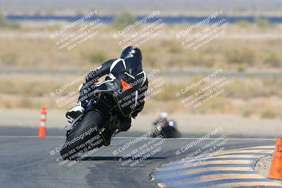 media/Apr-10-2022-SoCal Trackdays (Sun) [[f104b12566]]/Turn 11 Backside (945am)/